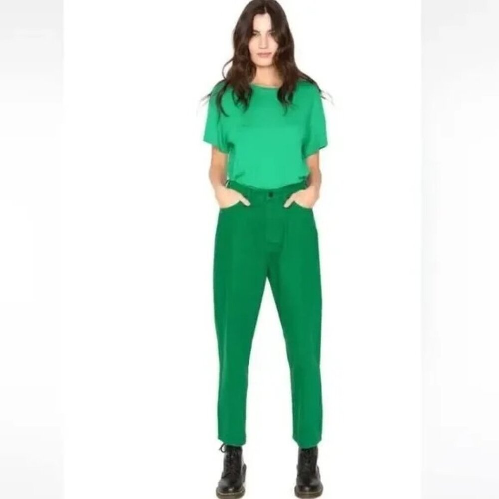 NWT Women’s Ankle-Length Cropped Jeans in Green